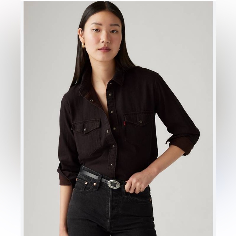 Levi's Black Iconic Western Denim
Shirt Pearl Snap Buttons NWOT Boho
S